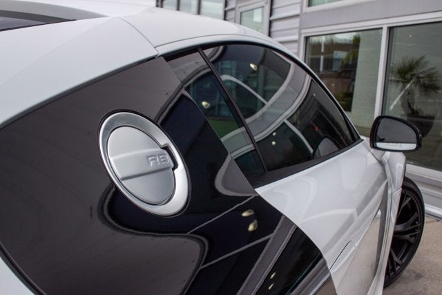 2012 Audi R8 5.2L V10 Coupe