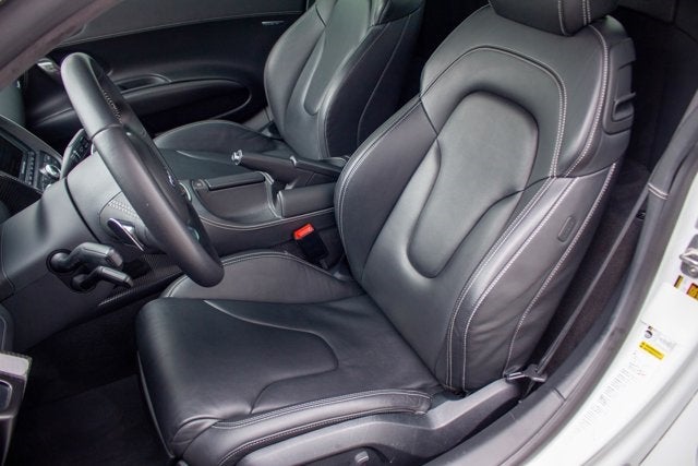 2012 Audi R8 5.2L V10 Coupe