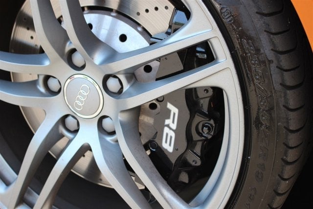 2011 Audi R8 5.2L