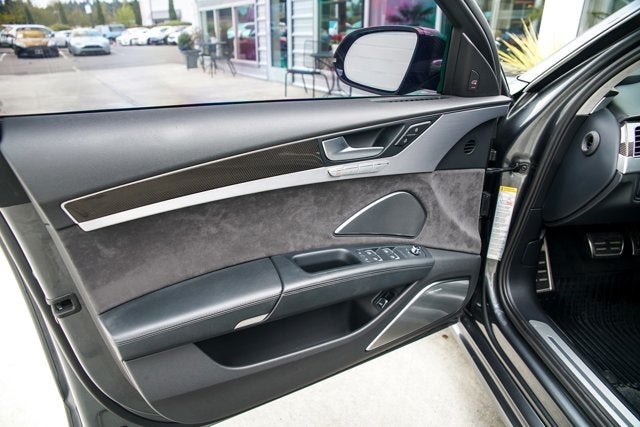2016 Audi S8 Plus