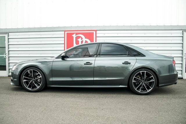 2016 Audi S8 Plus