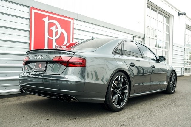 2016 Audi S8 Plus