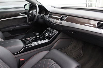 2017 Audi S8 Plus 4.0 TFSI