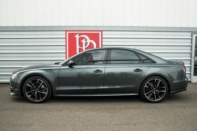 2016 Audi S8 Plus
