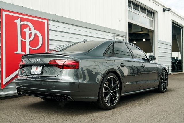 2016 Audi S8 Plus