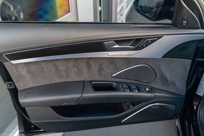 2016 Audi S8 Plus