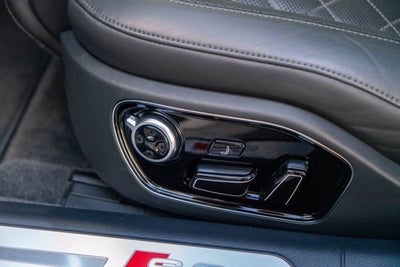 2016 Audi S8 Plus