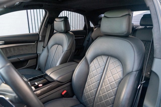 2016 Audi S8 Plus