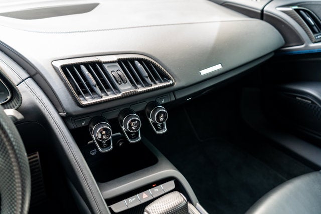 2017 Audi R8 Coupe V10 plus
