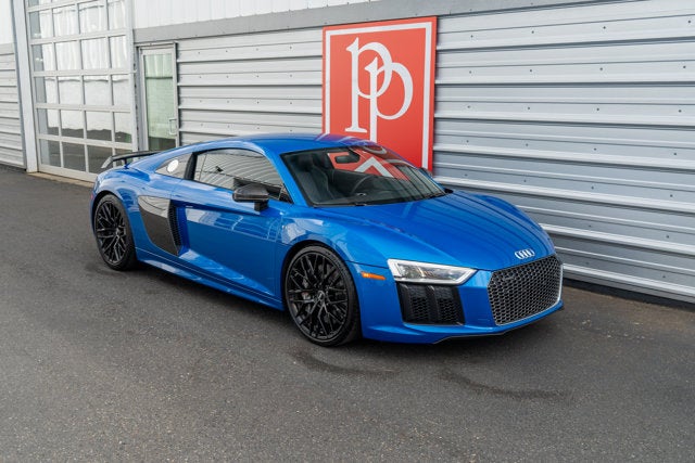 2017 Audi R8 Coupe V10 plus