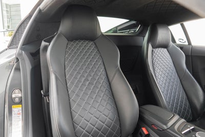 2017 Audi R8 Coupe V10 plus