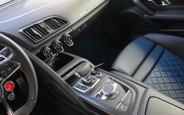 2017 Audi R8 Coupe V10 plus