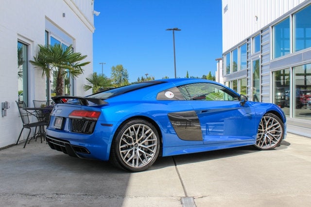 2017 Audi R8 Coupe V10 plus