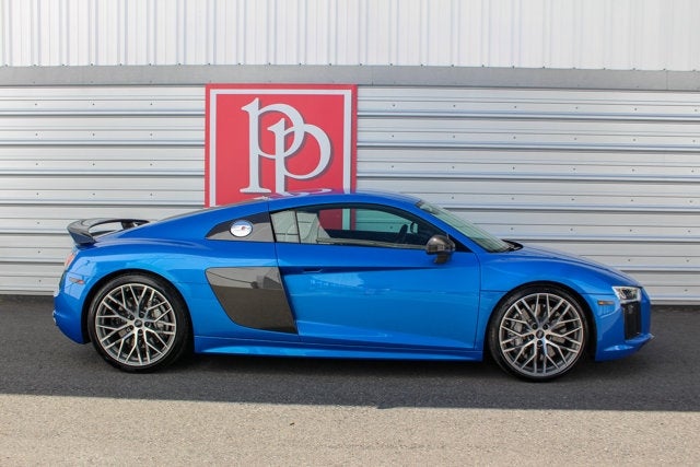 2017 Audi R8 Coupe V10 plus