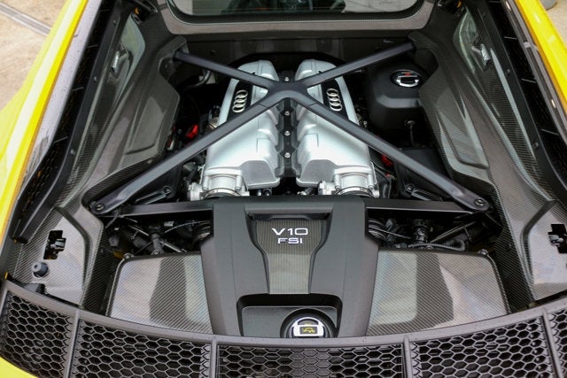 2017 Audi R8 Coupe V10 plus