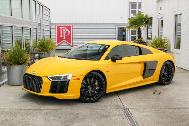 2017 Audi R8 Coupe V10 plus