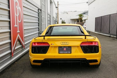 2017 Audi R8 Coupe V10 plus