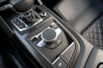 2017 Audi R8 Coupe V10 plus