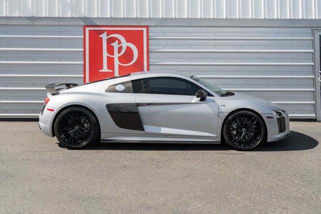 2017 Audi R8 Coupe V10 plus