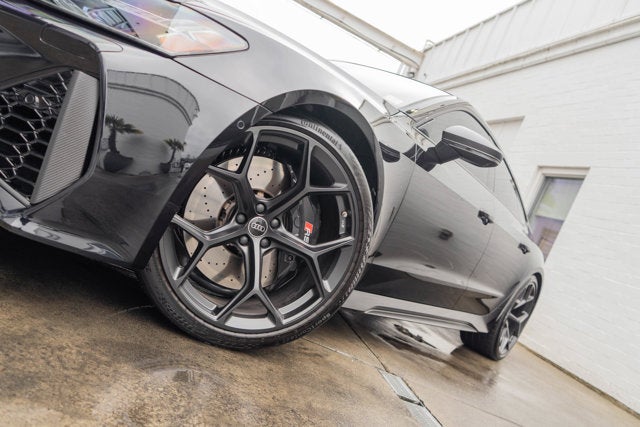 2025 Audi RS 7 performance