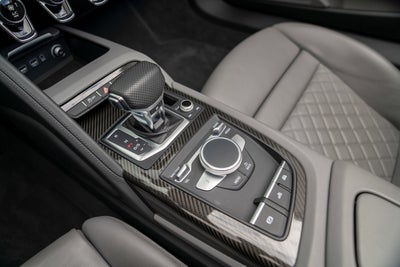 2017 Audi R8 Spyder V10