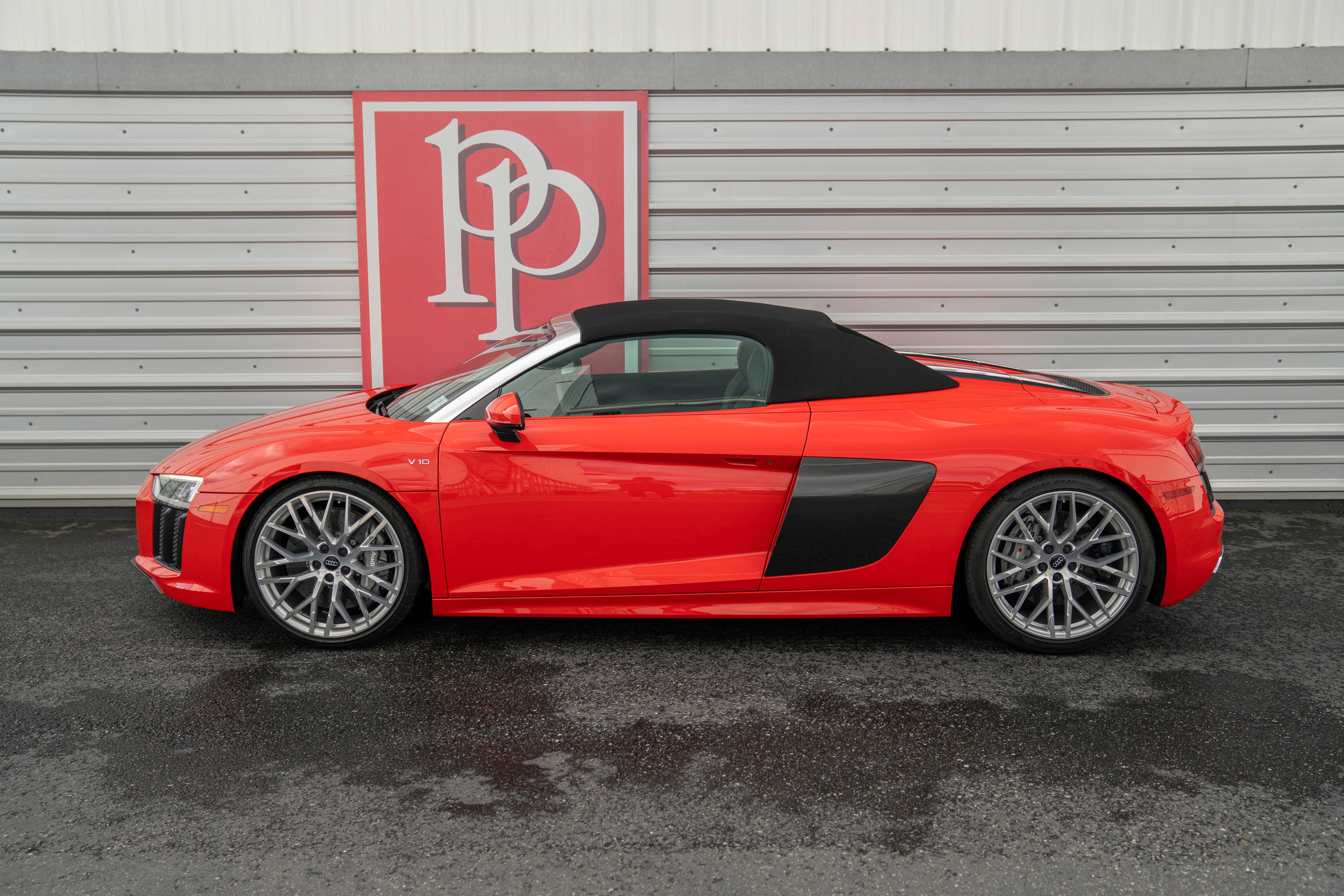 2017 Audi R8 Spyder V10