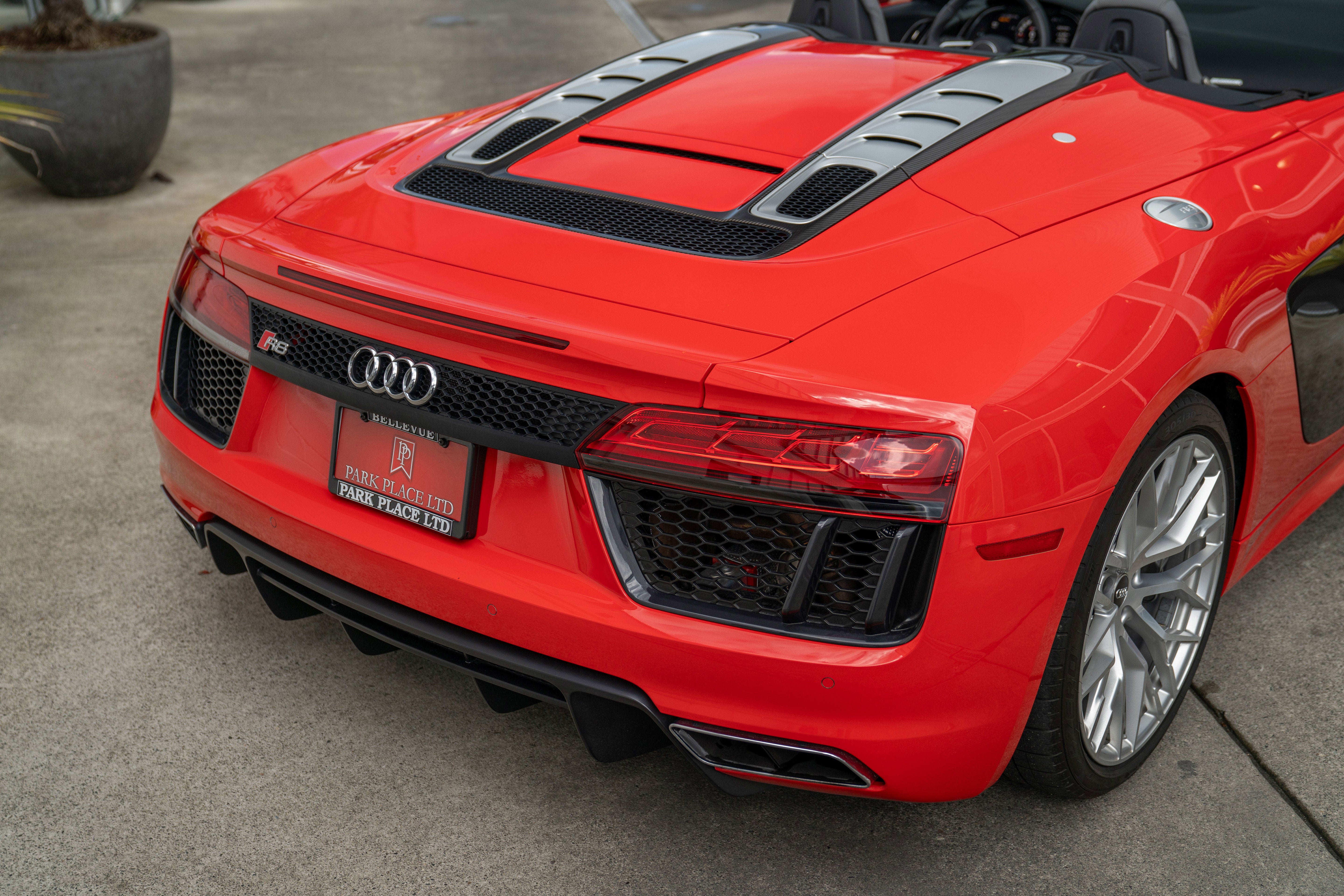 2017 Audi R8 Spyder V10