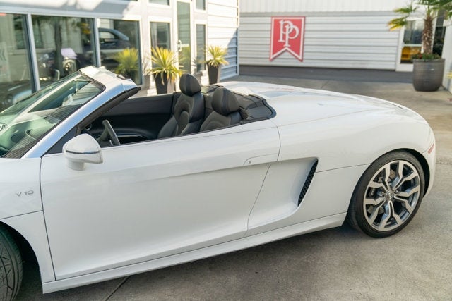 2011 Audi R8 5.2L Spyder