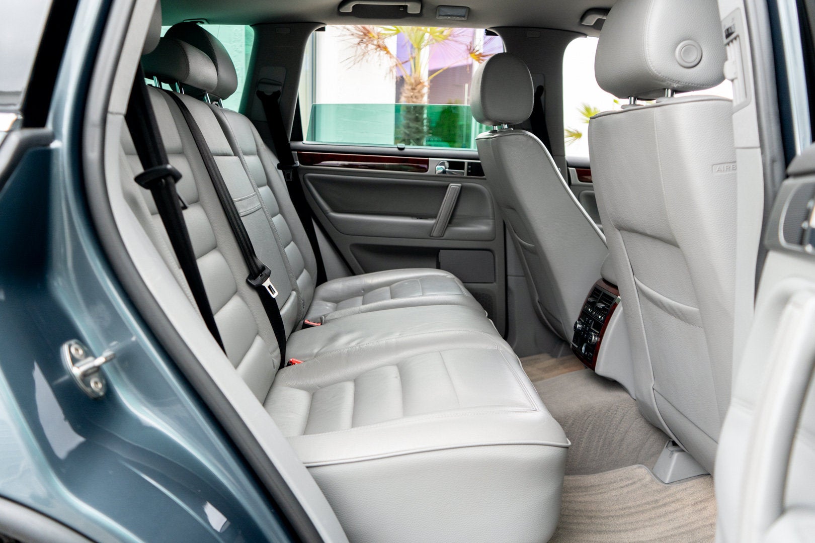 2006 Volkswagen Touareg 5.0L V10
