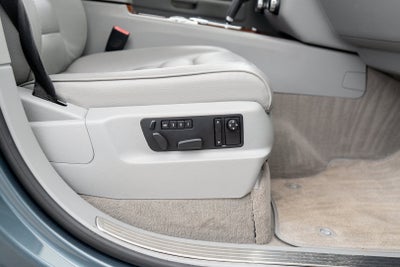 2006 Volkswagen Touareg 5.0L V10