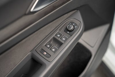 2023 Volkswagen Golf GTI 40th Anniversary Edition