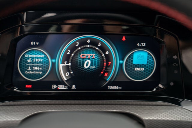 2023 Volkswagen Golf GTI 40th Anniversary Edition