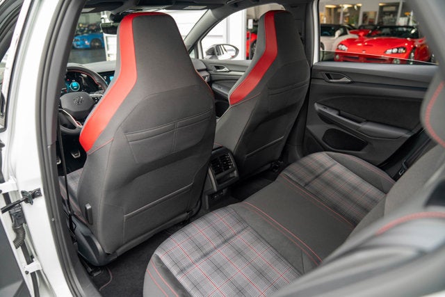 2023 Volkswagen Golf GTI 40th Anniversary Edition