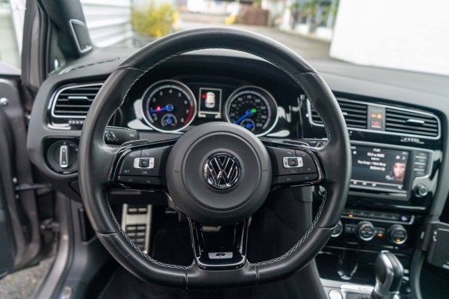 2016 Volkswagen Golf R 4dr HB DSG w/DCC/Nav