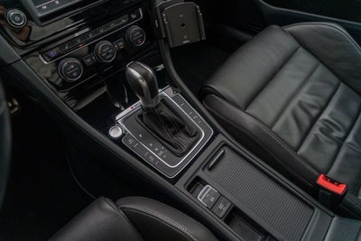 2016 Volkswagen Golf R 4dr HB DSG w/DCC/Nav