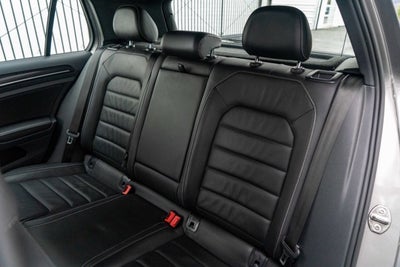 2016 Volkswagen Golf R 4dr HB DSG w/DCC/Nav