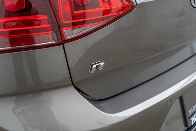 2016 Volkswagen Golf R 4dr HB DSG w/DCC/Nav