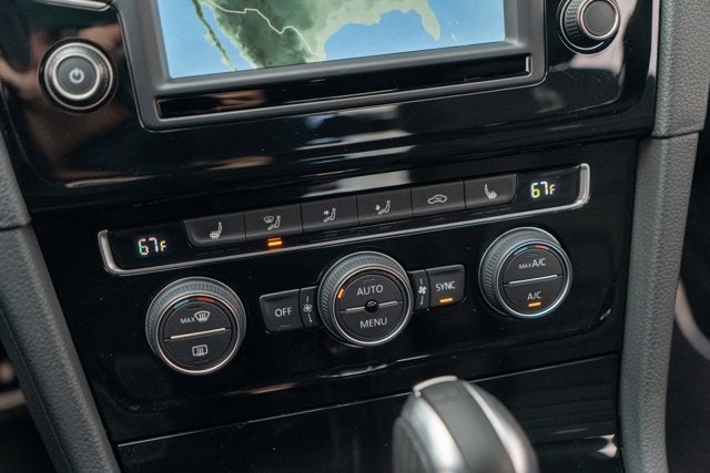 2017 Volkswagen Golf R 4-Door DSG w/DCC/Nav