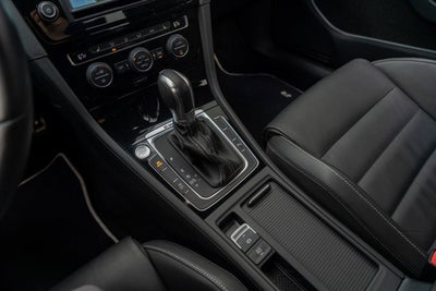 2017 Volkswagen Golf R 4-Door DSG w/DCC/Nav