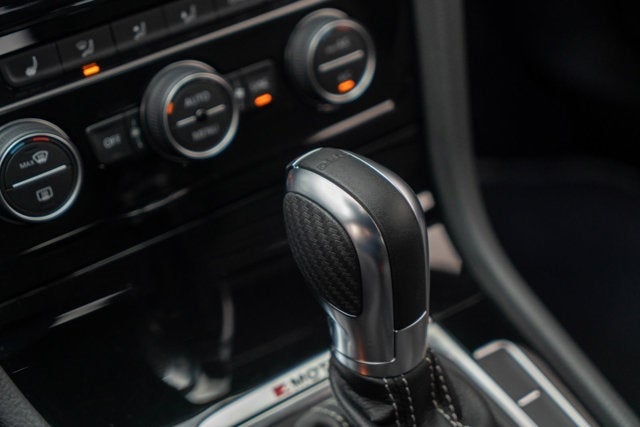 2017 Volkswagen Golf R 4-Door DSG w/DCC/Nav