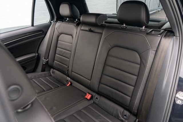 2017 Volkswagen Golf R 4-Door DSG w/DCC/Nav