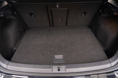 2017 Volkswagen Golf R 4-Door DSG w/DCC/Nav