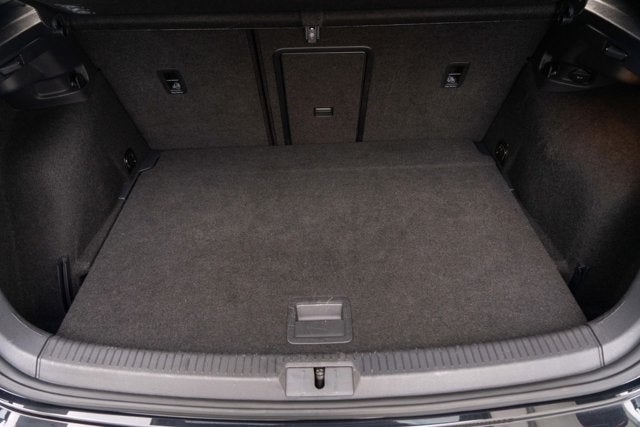 2017 Volkswagen Golf R 4-Door DSG w/DCC/Nav