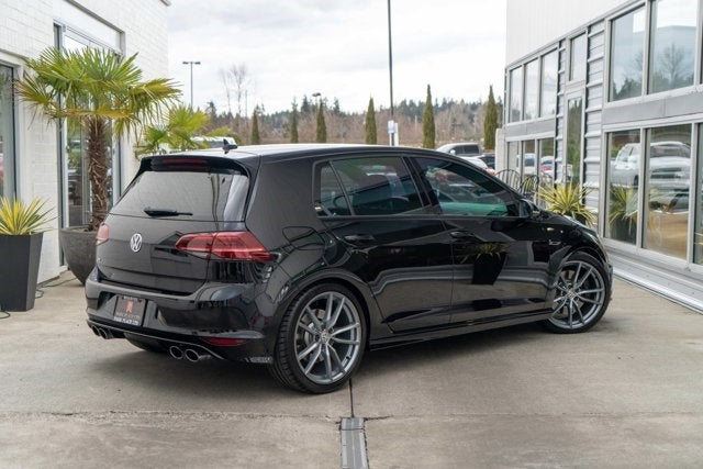 2017 Volkswagen Golf R 4-Door DSG w/DCC/Nav