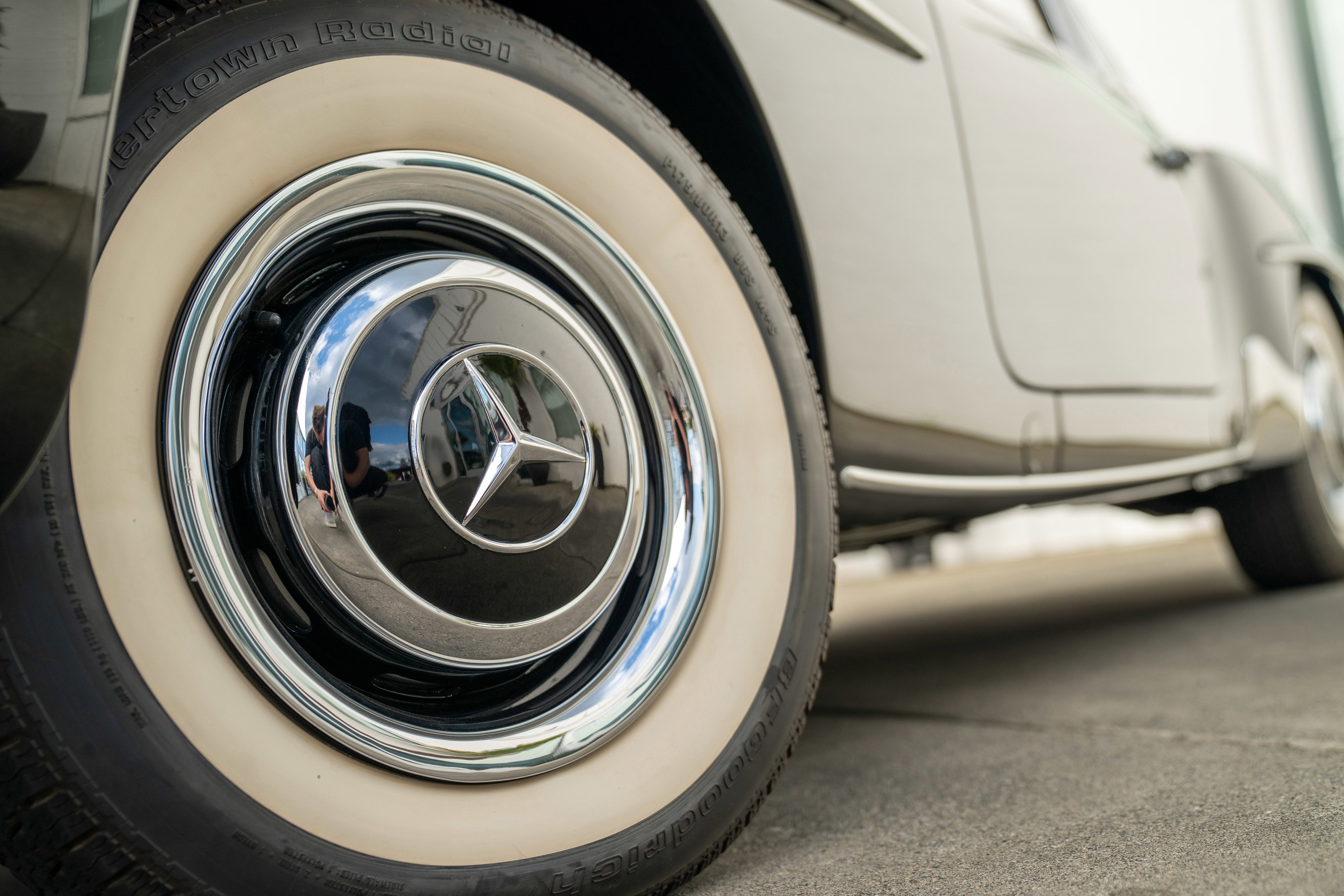 1959 Mercedes-Benz 190 SL Roadster