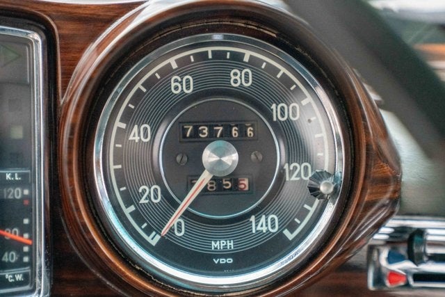 1966 Mercedes-Benz 250SE Base