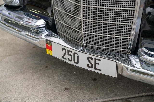 1966 Mercedes-Benz 250SE Base