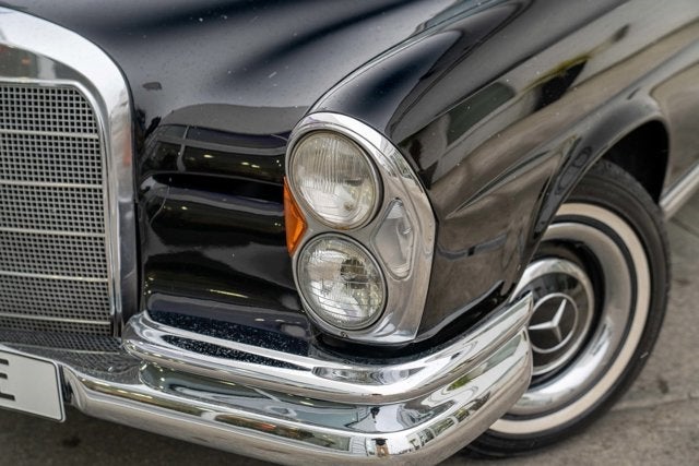 1966 Mercedes-Benz 250SE Base