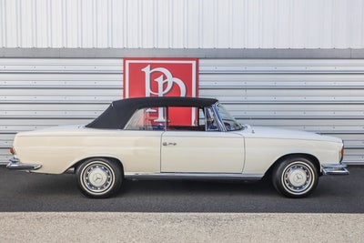 1970 Mercedes-Benz 280SE 2.8 Convertible