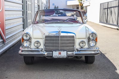 1970 Mercedes-Benz 280SE 2.8 Convertible